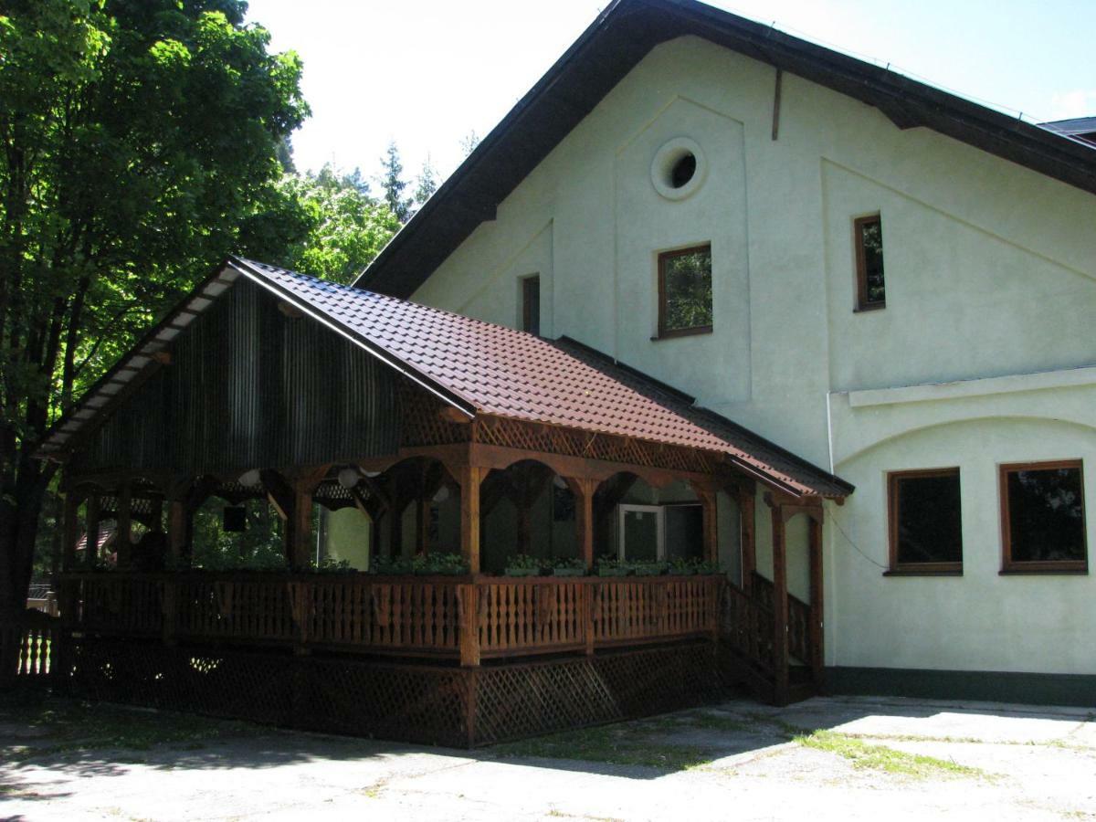 Penzión Borovica Stratená Esterno foto